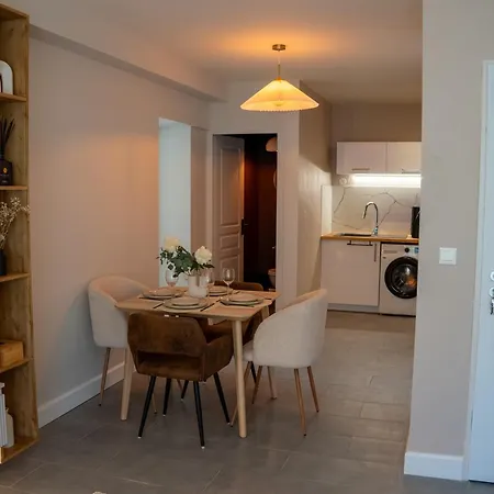 1 Peraudel & Apartment Castres (Tarn)