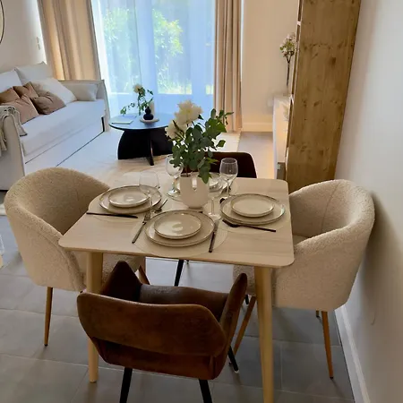 1 Peraudel & Apartment