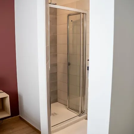 1 Peraudel & Apartment