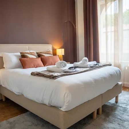 1 Peraudel & Apartment Castres (Tarn)